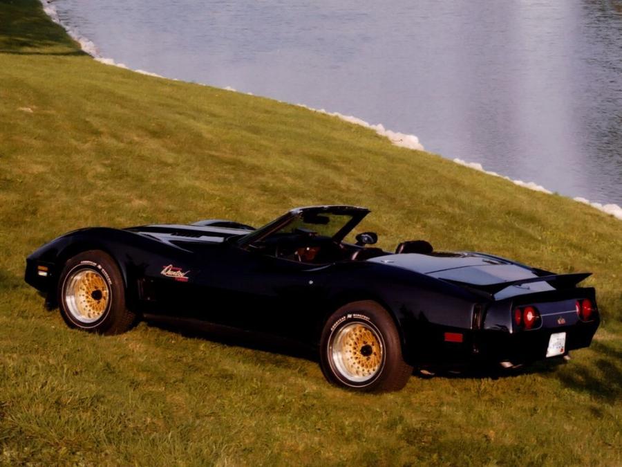  Chevrolet Corvette Duntov Turbo Convertible 1980 года  (фото 2 из 3)